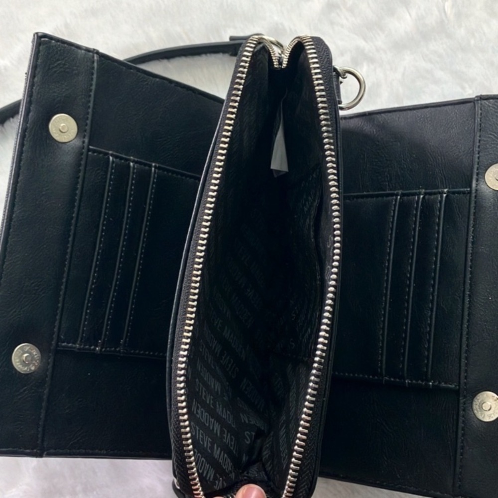 Like New Steve Madden Black Crossbody Double Sided Wallet Purse - Picture 11 of 11